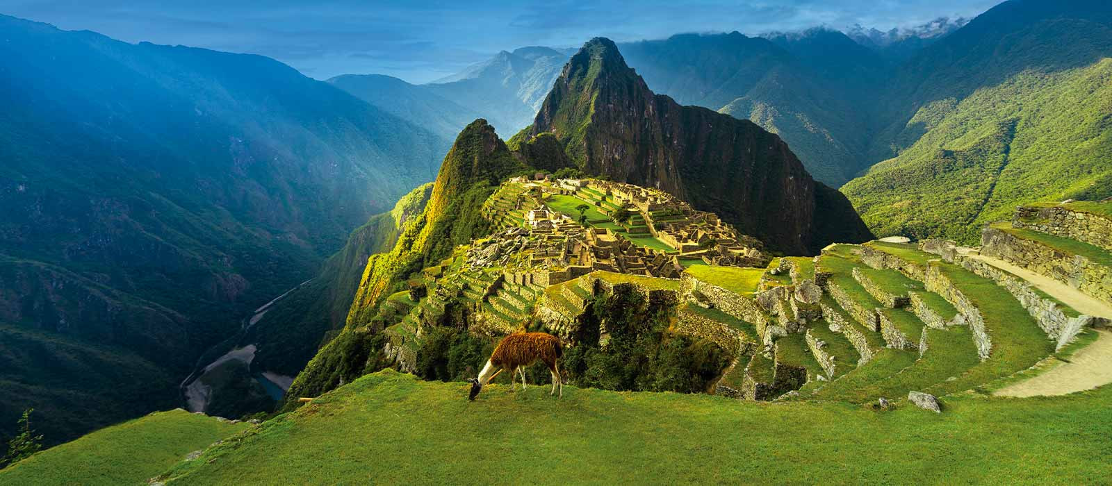 traveling happy machupicchu full day